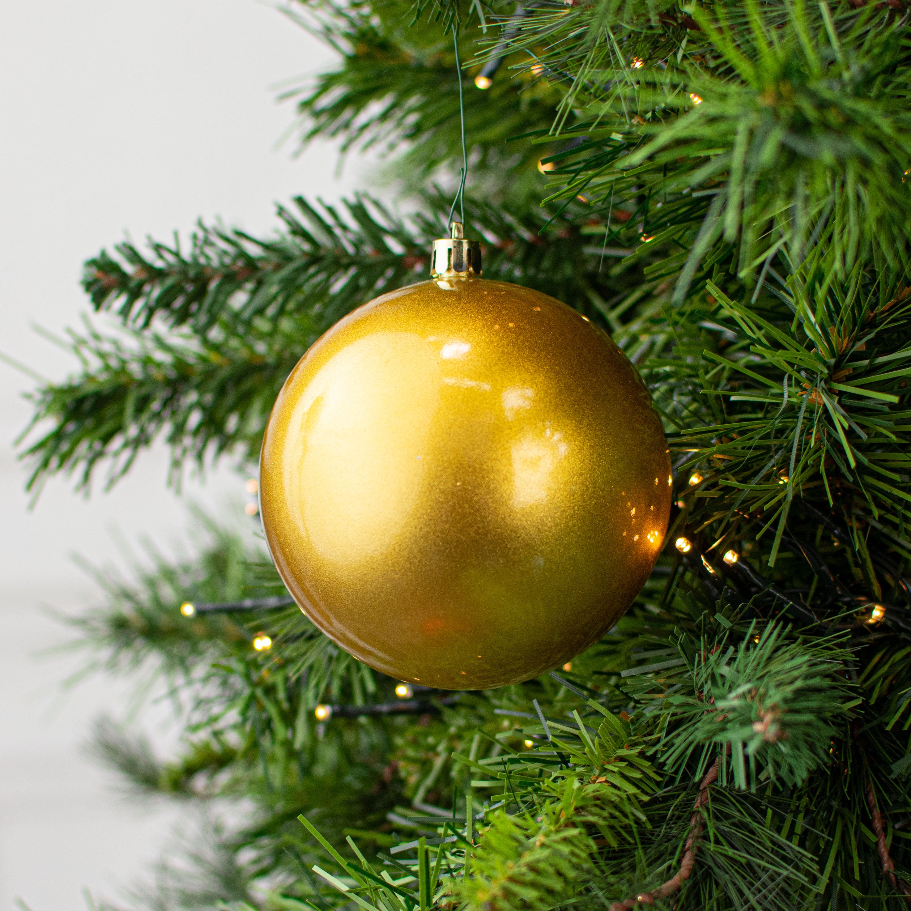 100MM Plastic Ball Ornament: Candy Apple Gold (Set of 4)