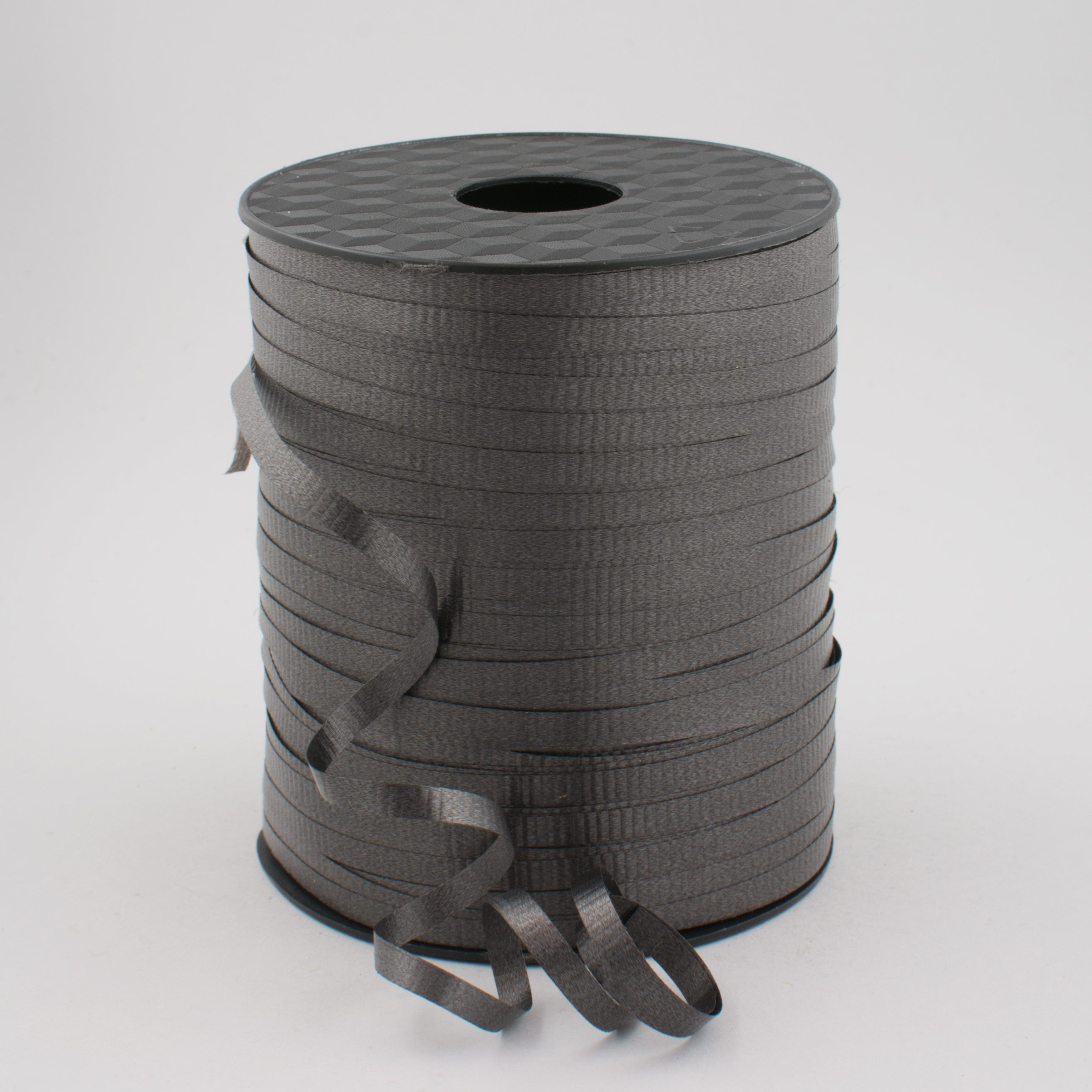3/16" Curling Ribbon Crimped: Black (550 Yards)