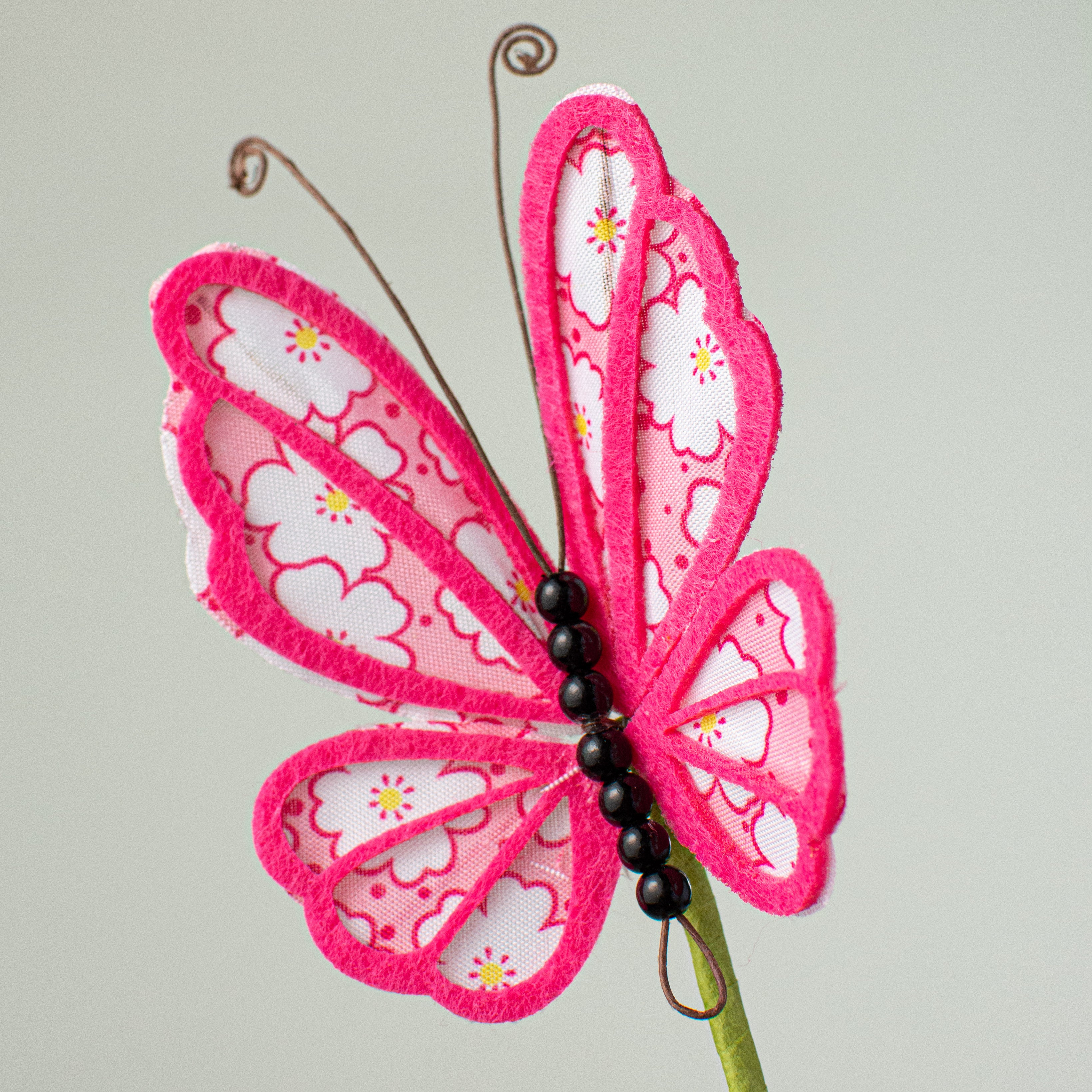 26" Butterfly Spray: Fuchsia Pink