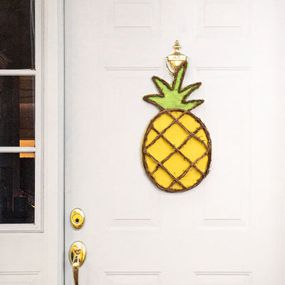 21" Grapevine Hanger: Pineapple