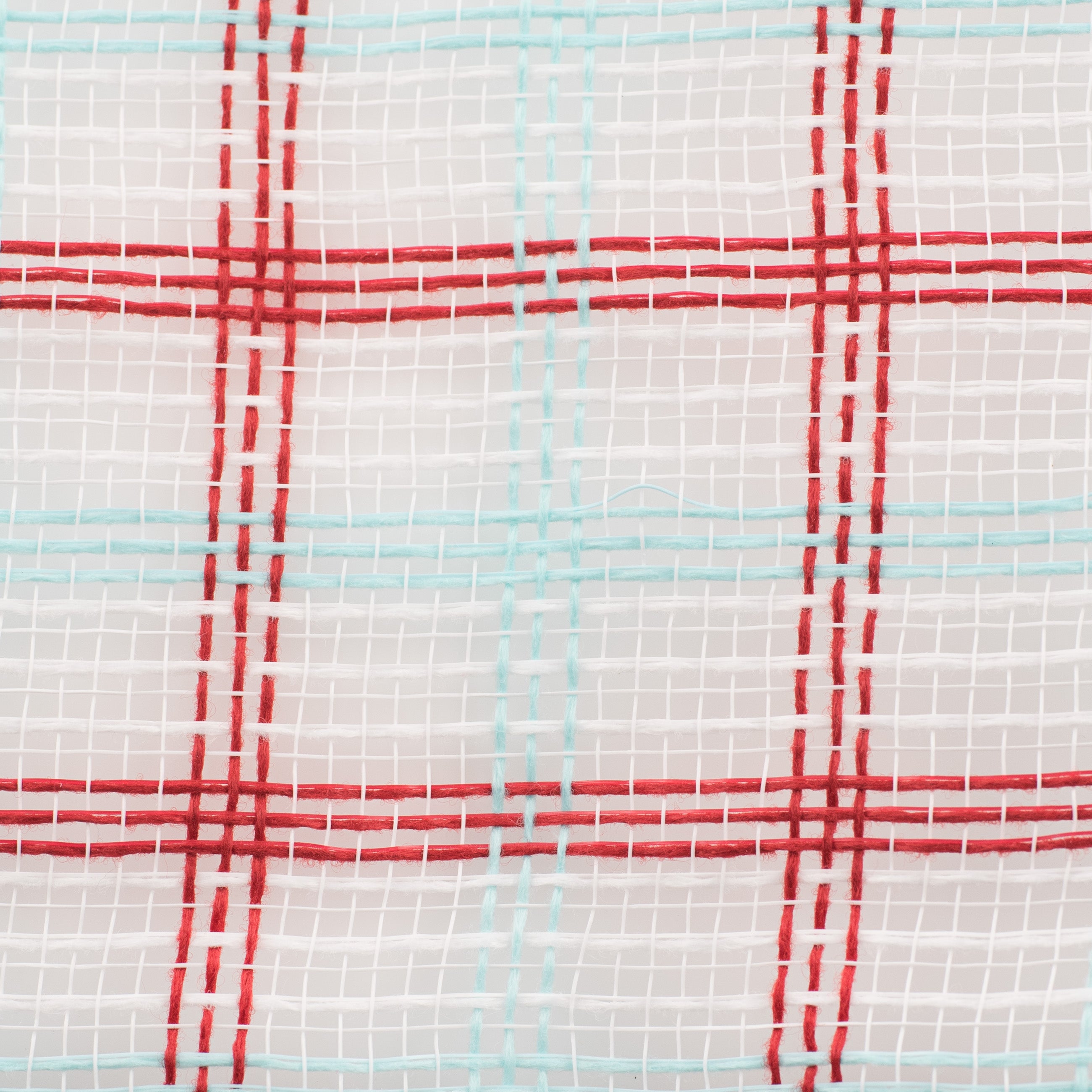10" Faux Jute Check Mesh: White, Red, Ice Blue