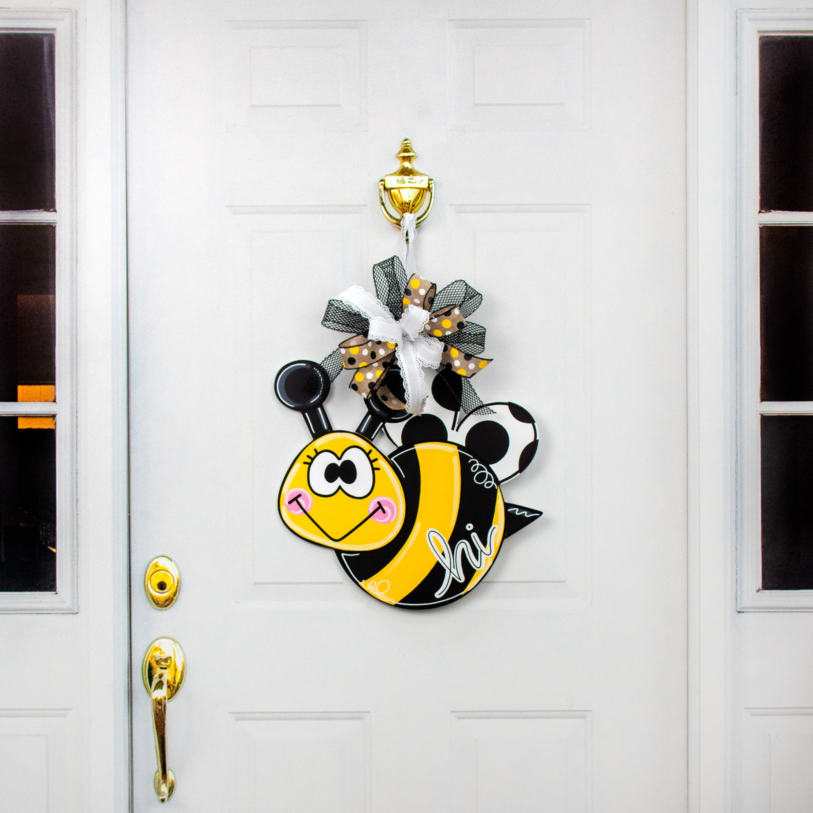 19" Waterproof Door Hanger: Hi Bee