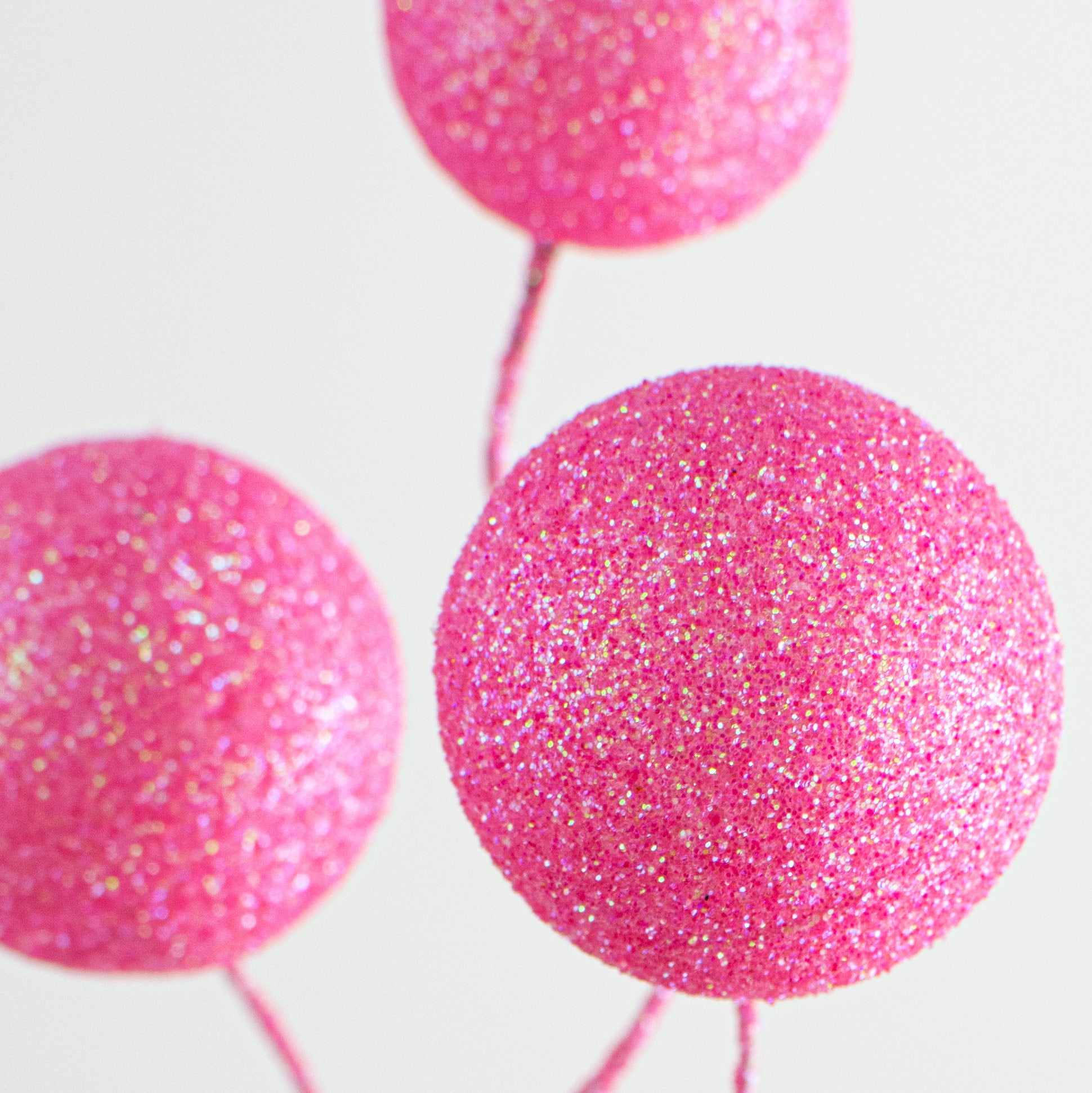 24" Glitter Ball Spray: Pink