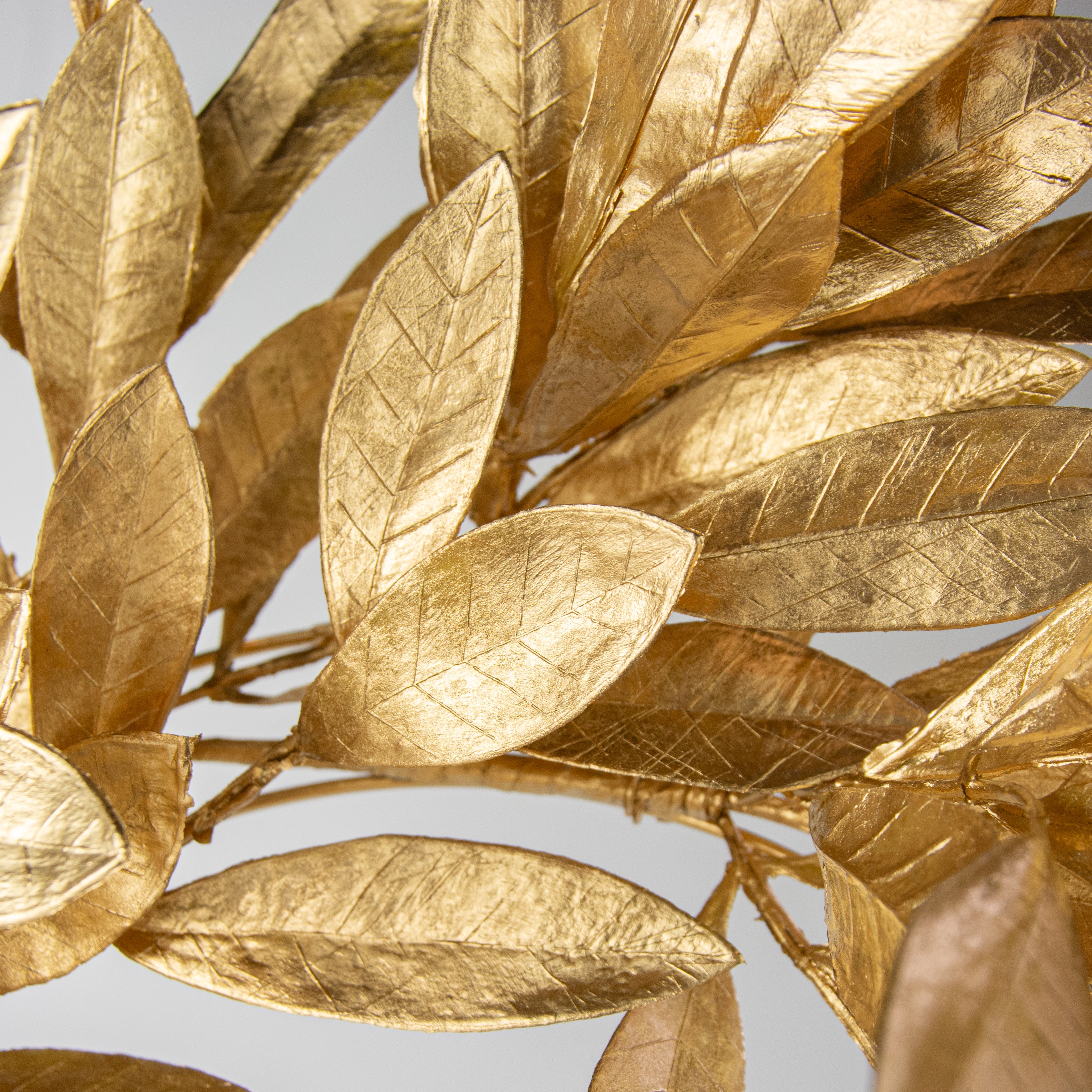24" Metallic Bay Leaf Wreath: Gold